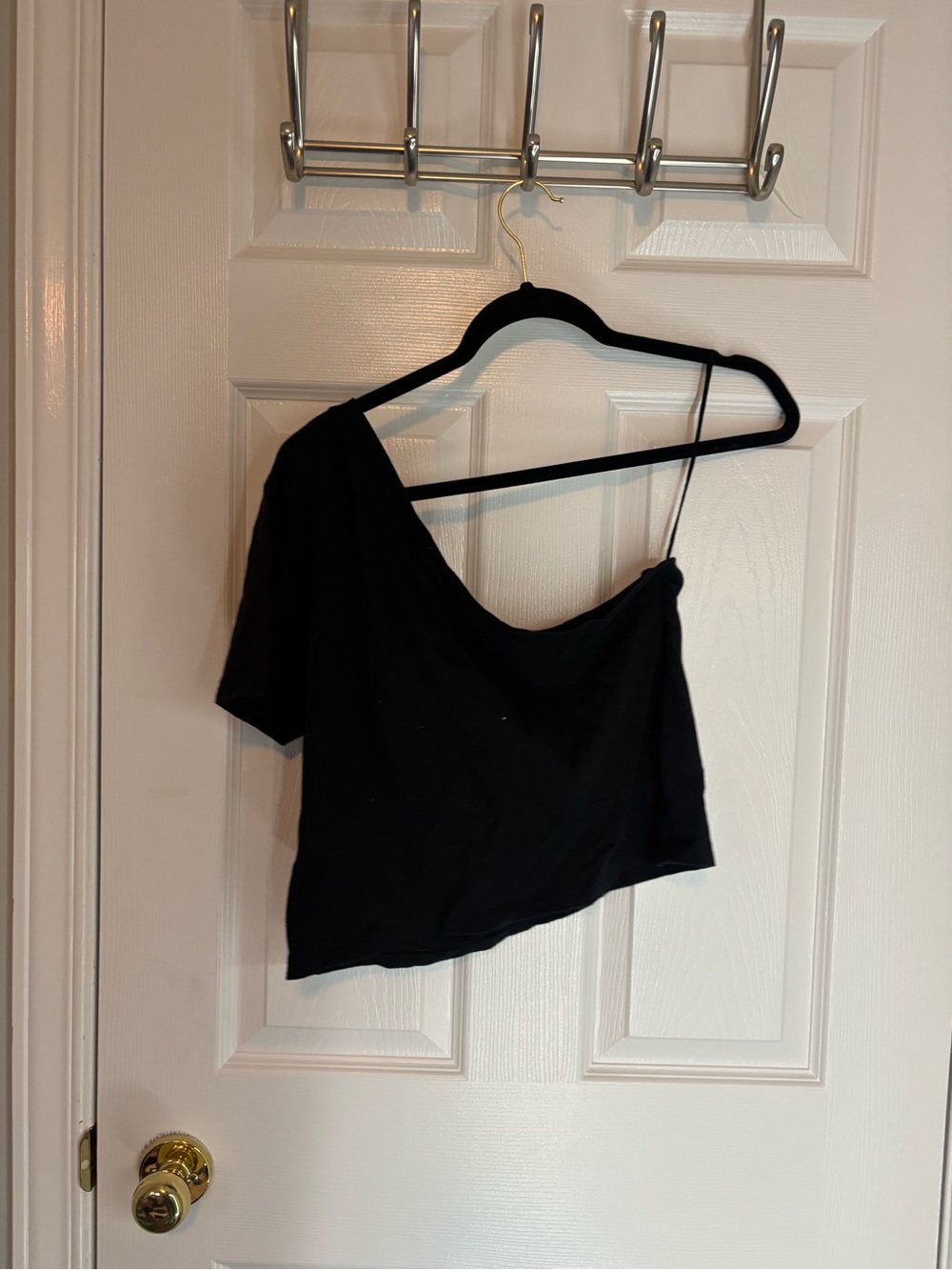 Asymmetric One-Shoulder Black Crop Top